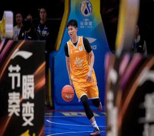 中超争霸,泰山初露锋,申花夺冠可,bet365,bet365体育,bet365官网,bet365网址