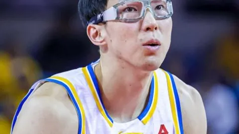 欧篮联埃菲斯VS里昂：7中5专家质合分析及总分预测